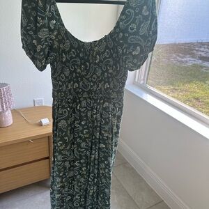 Hollister size S Green midi dress